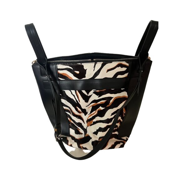 BALENCIAGA Limited Bergdorf Goodman 111th Aniv Zebra CalfHair Kendall Bucket Bag - Picture 16 of 16